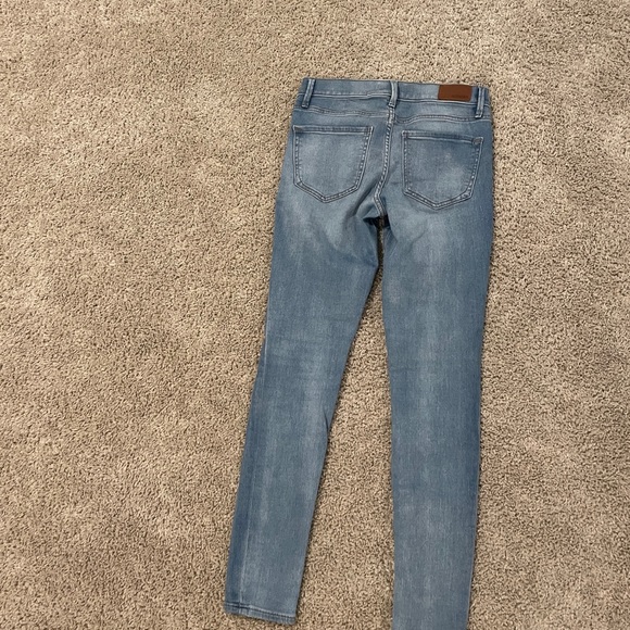 Express Jeans - Picture 2 of 3
